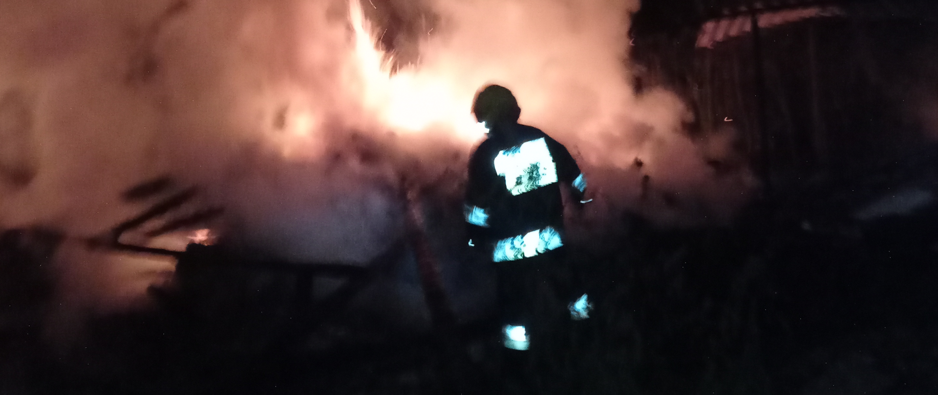 Pożar budynku gospodarczego w miejscowości Podgrodzie gm. Ćmielów