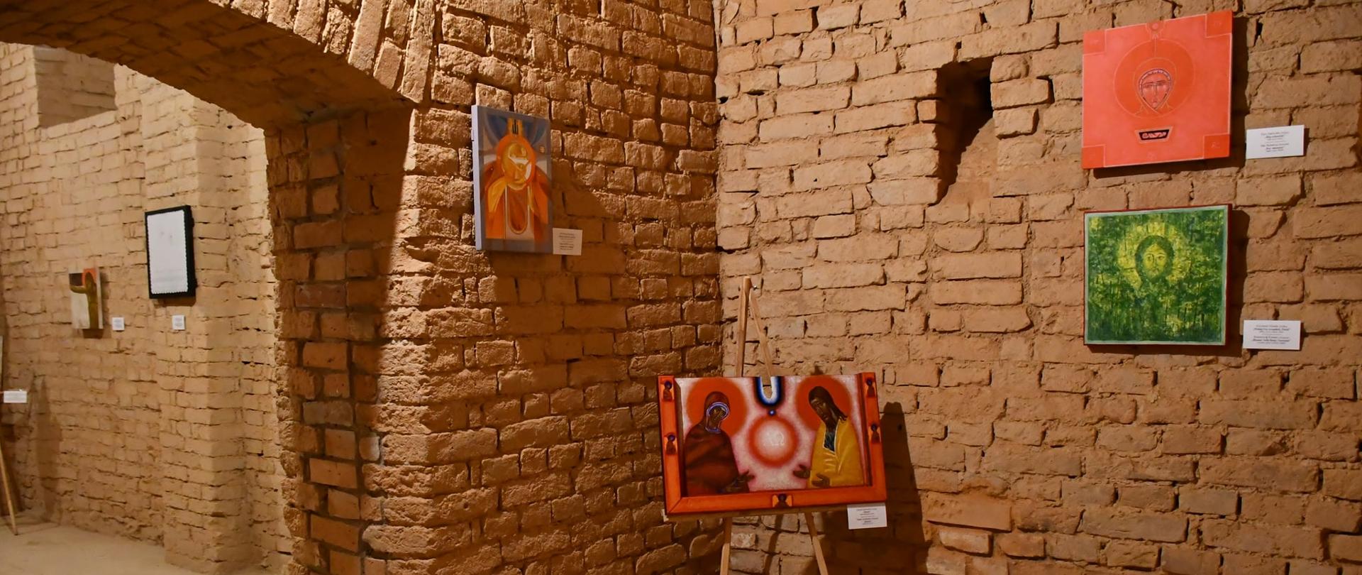 WYSTAWA IKON "SŁOWO STAŁO SIĘ CIAŁEM"