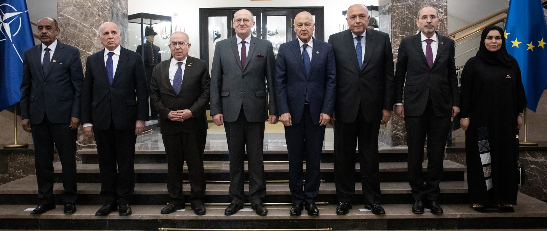Ministers of Foreign Affairs of Sudan, Algeria, Iraq, Poland, Egypt, Jordan, United Arab Emirates and the Secretary-General of the League of Arab States