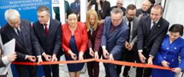 Otwarcie Laboratorium Mikrobiologicznego BSL 3 przy WSSE w Lublinie. Przecięcie wstęgi
