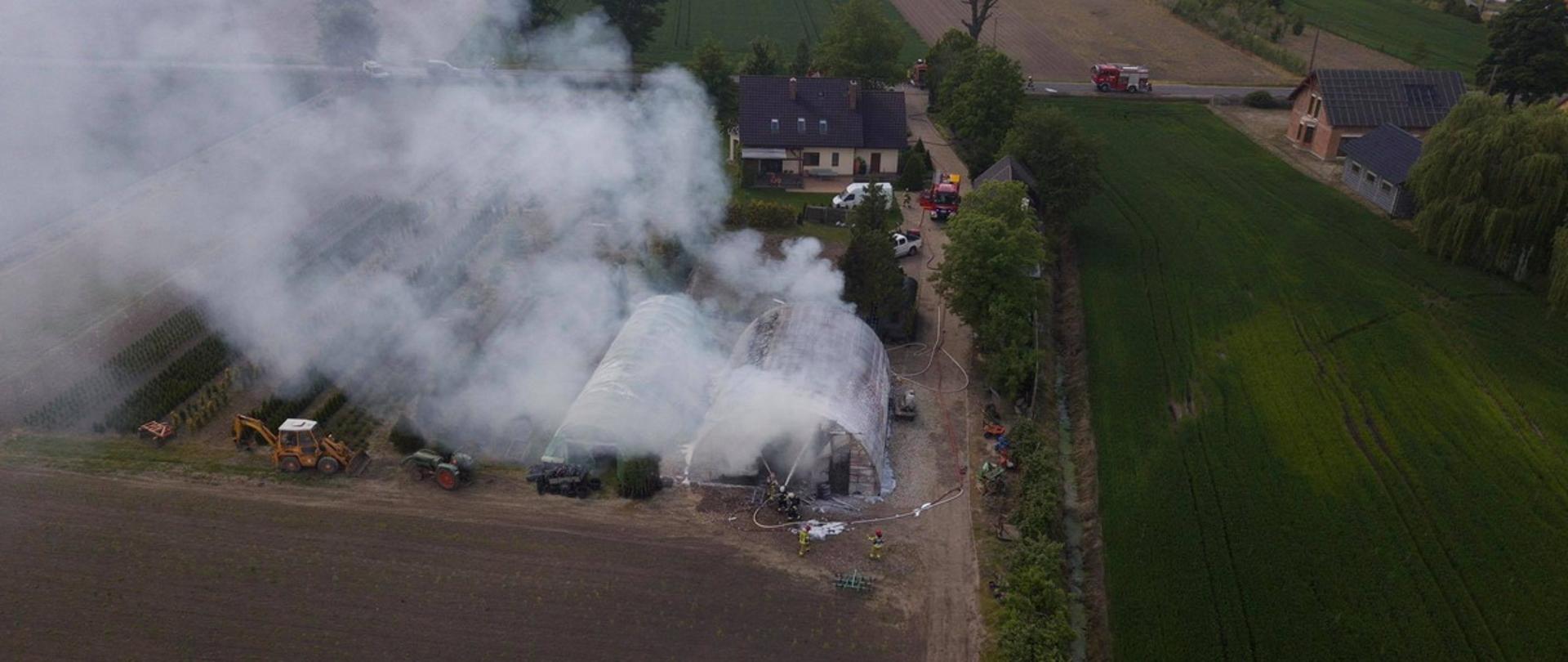 Działania gaśnicze - widok z lotu ptaka