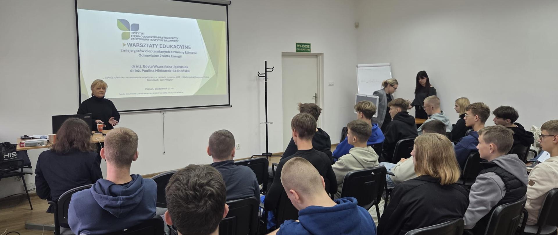 warsztaty poświęcone transformacji energetycznej i wykorzystaniu odnawialnych źródeł energii