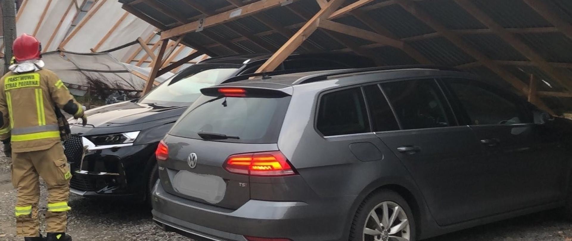 Zawalona wiata parkingowa