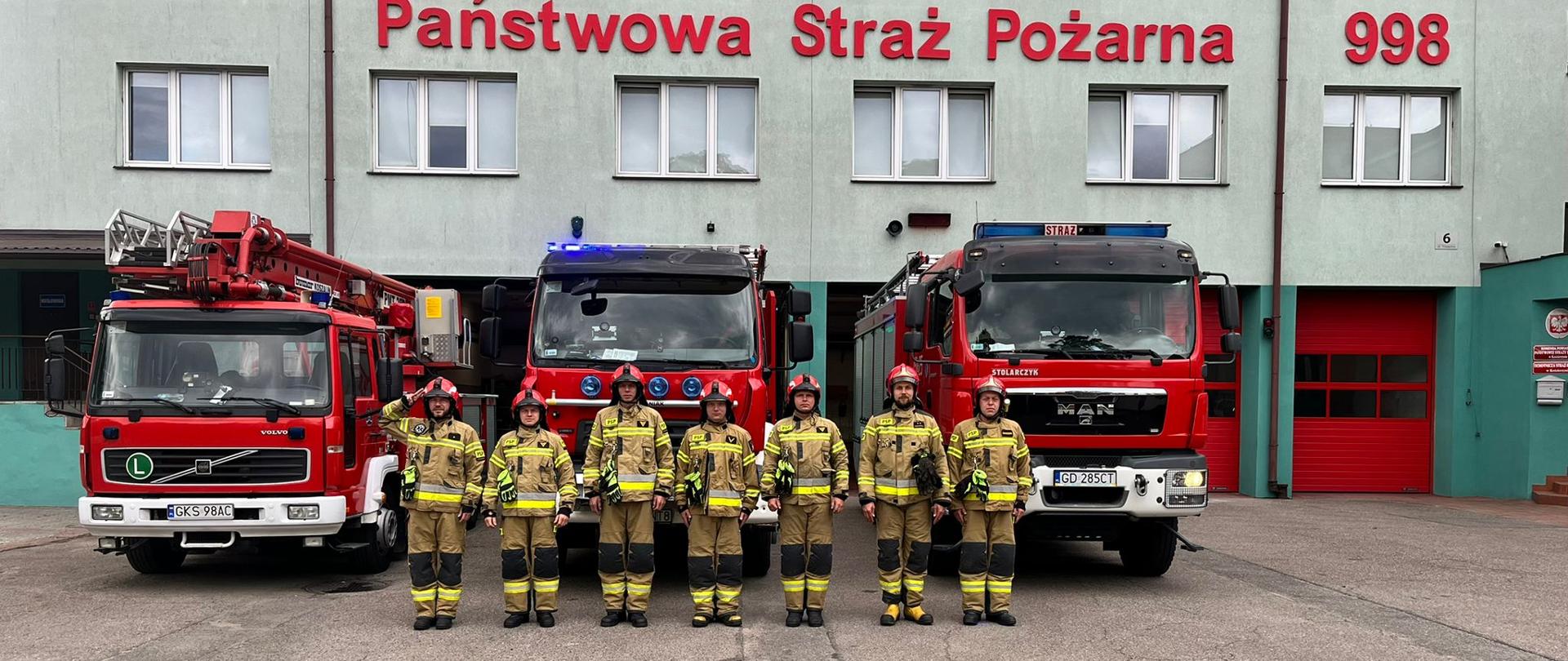 Strażacy z KP PSP Kościerzyna uczcili 78. rocznicę Powstania Warszawskiego