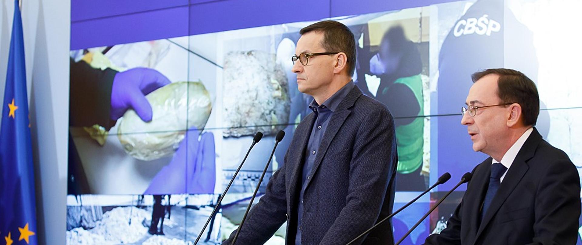 Konferencja premiera i ministra Kamińskiego.