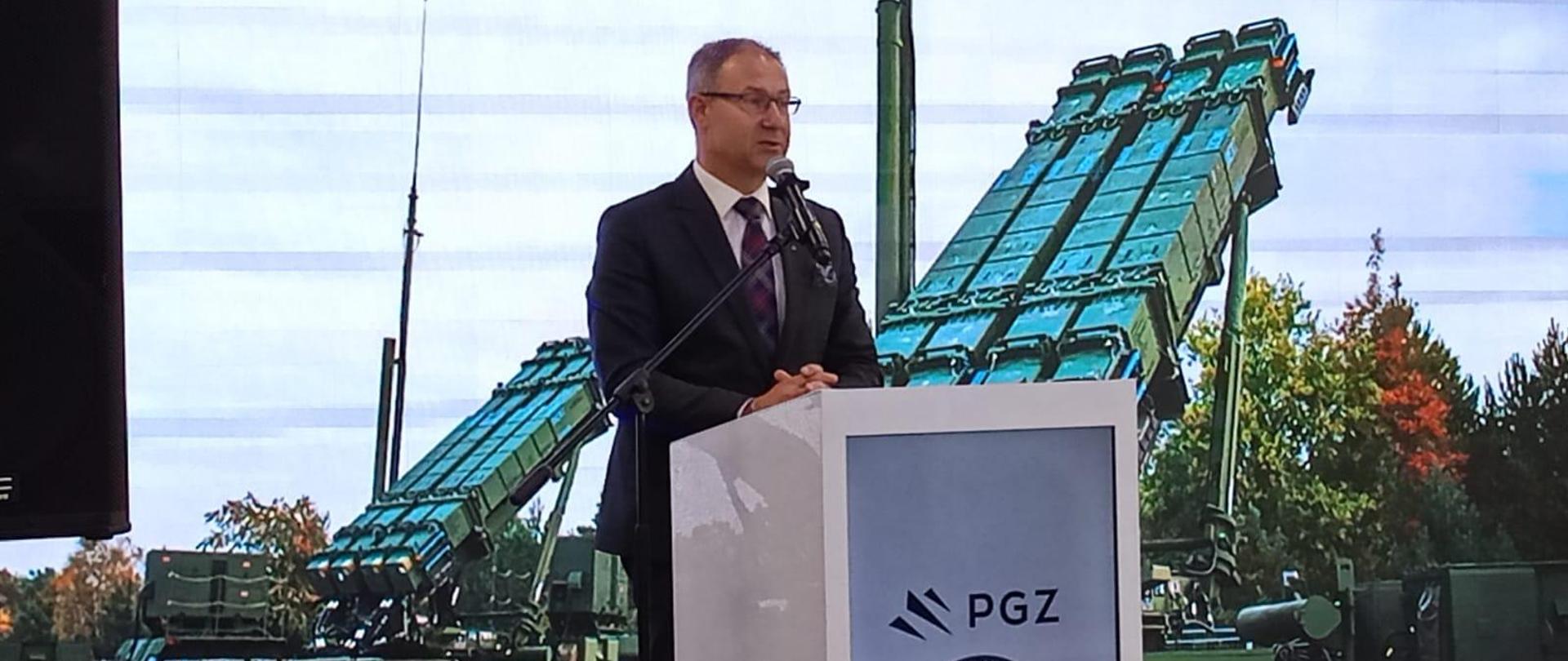 Nowa linia produkcyjna w Wojskowych Zakładach Lotniczych nr 1 w Dęblinie
