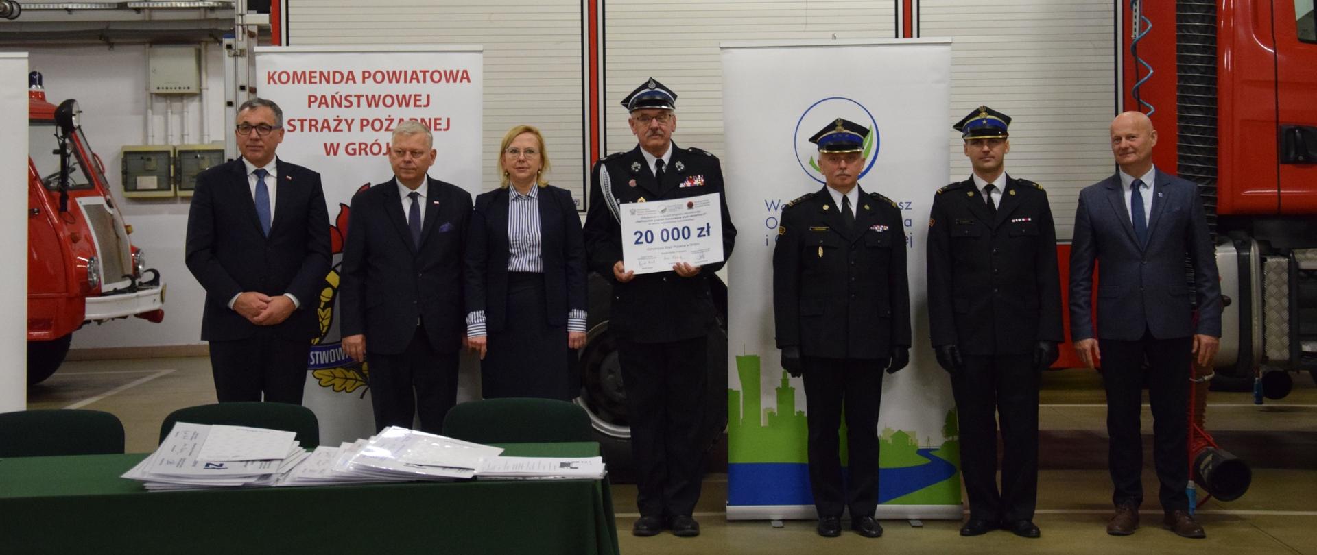 Podpisanie umów z WFOŚiGW z jednostkami OSP