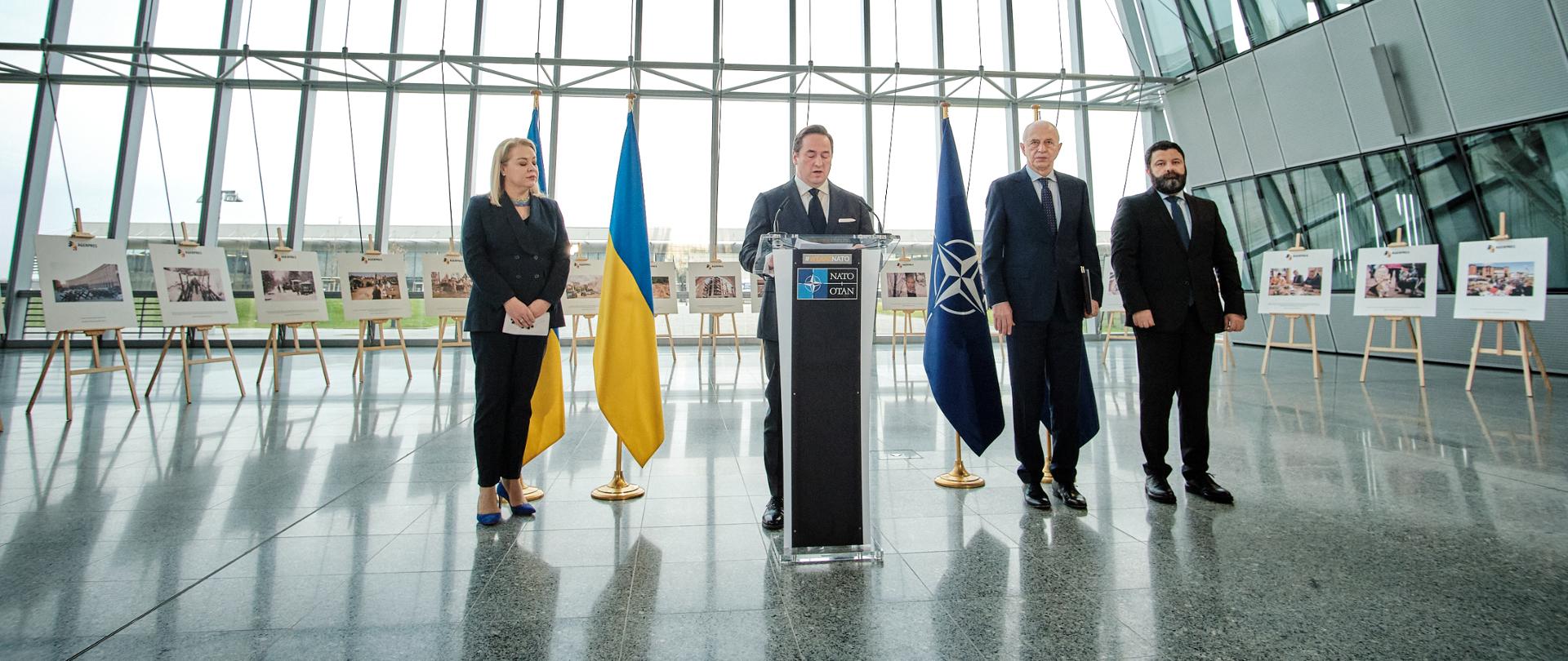 Ceremony at NATO Headquarters marks one-year of Russia’s war of aggression against Ukraine