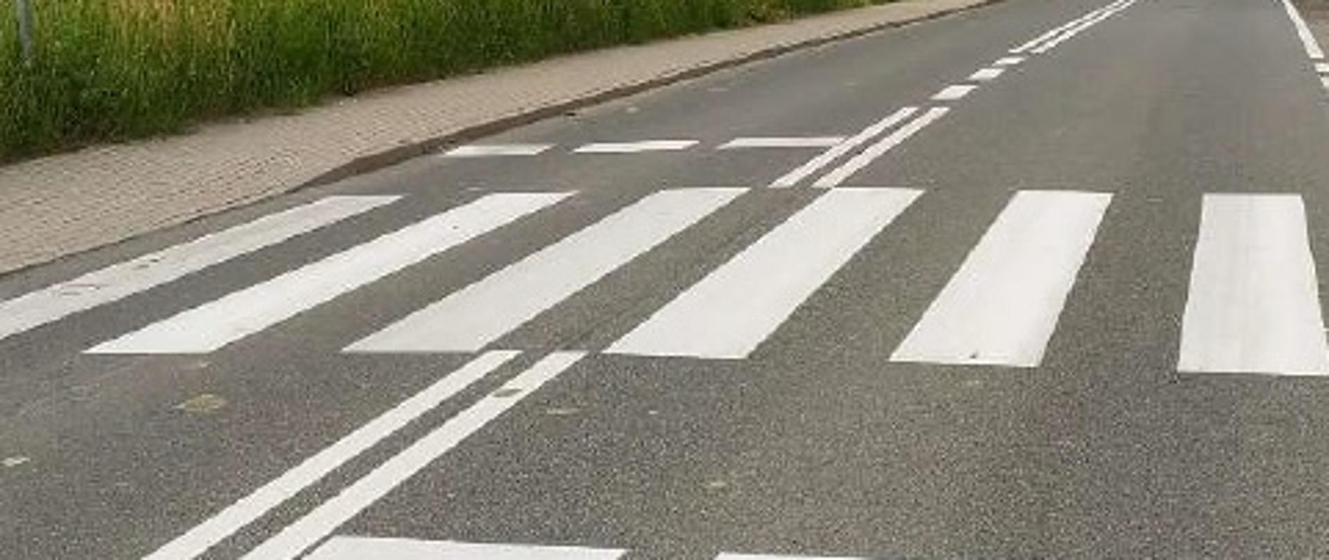 DK33 Międzylesie przejście dla pieszych