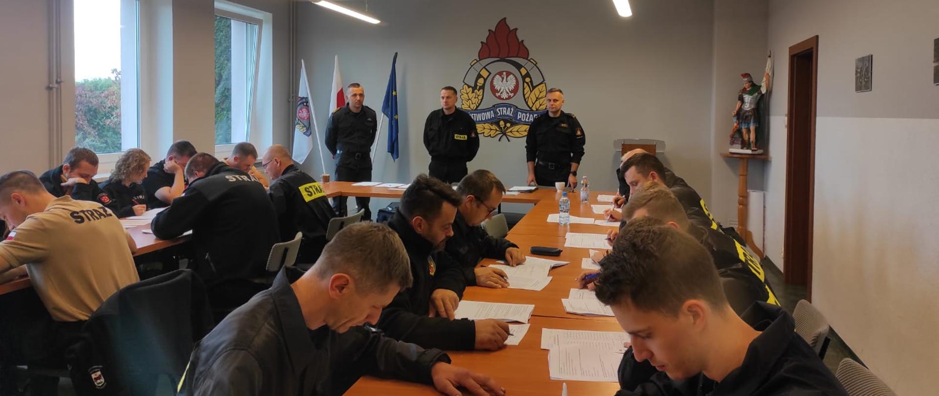 EGZAMINU POTWIERDZAJĄCEGO TYTUŁ RATOWNIKA
