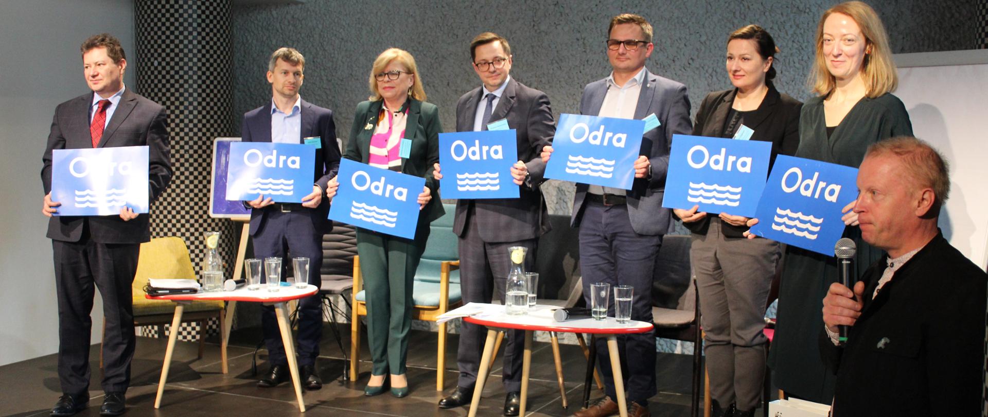 Debata panelowa we Wrocławiu z udziałem ekspertów na temat Odry.