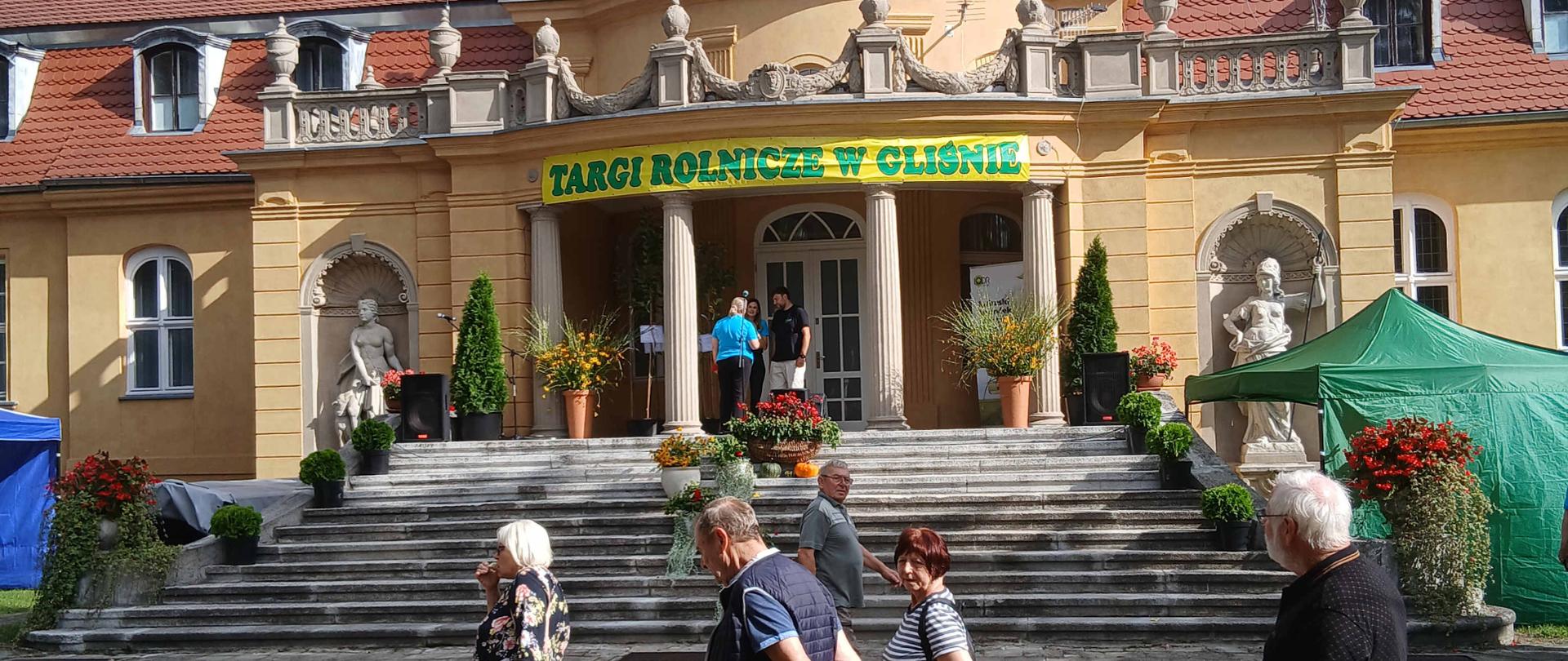 Jesień w Gliśnie – było swojsko, smacznie i… z Inspektorami!