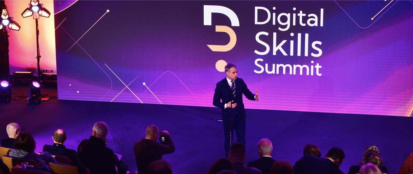 Wspólnie o kompetencjach cyfrowych - Digital Skills Summit 2024 ...