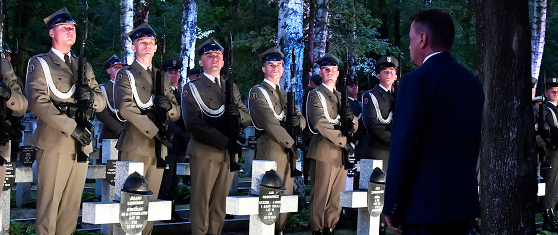 140818_MMB_Niezlomni_LChemperek_01