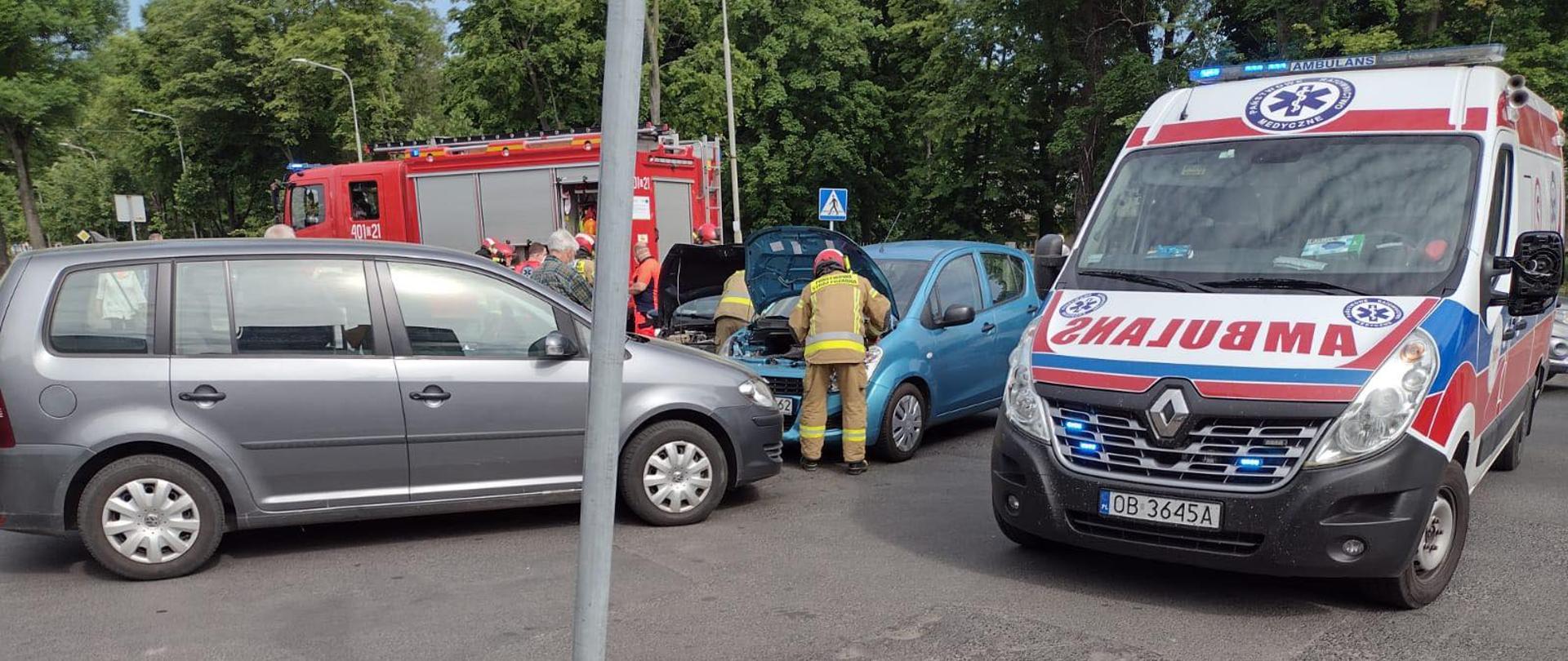 Kolizja z udziałem 3 samochodów osobowych na ul. Łokietka w Brzegu
