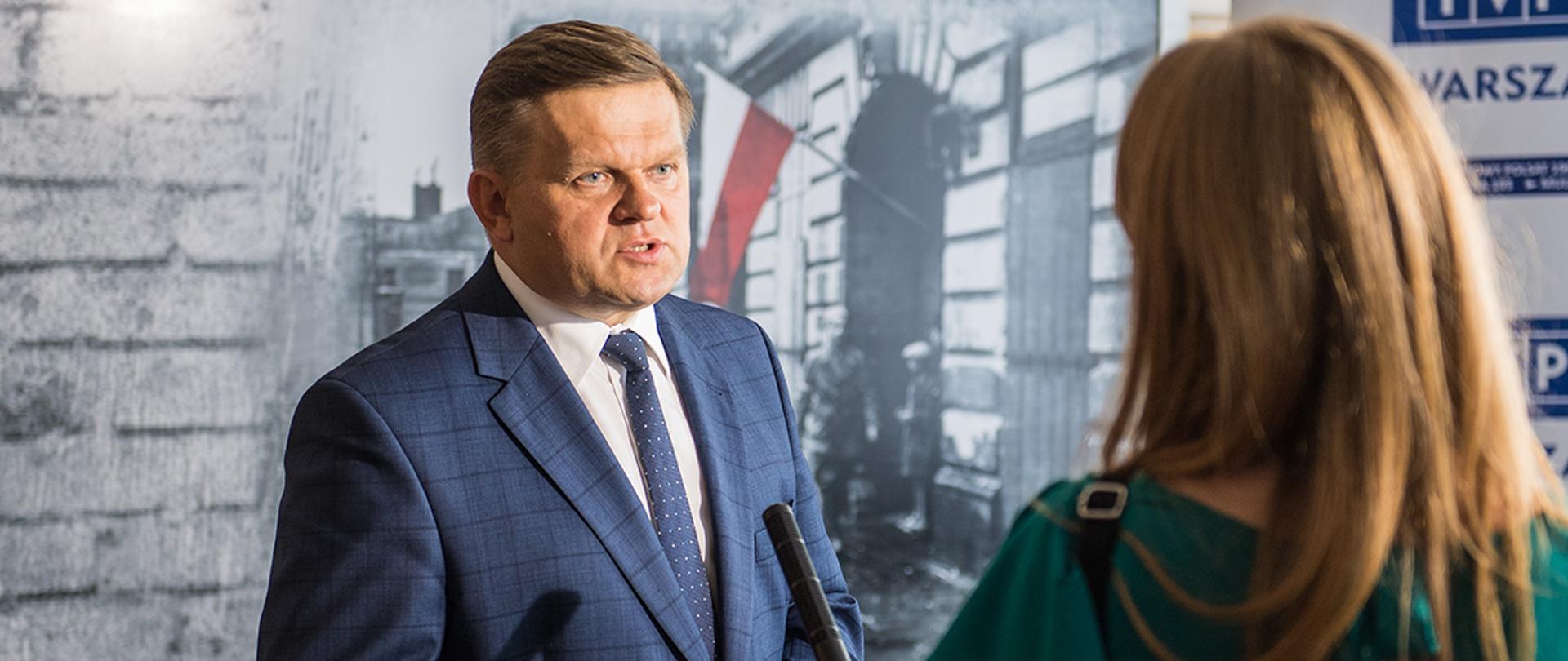 180918_WS_wawabohaterom_WKrol_01