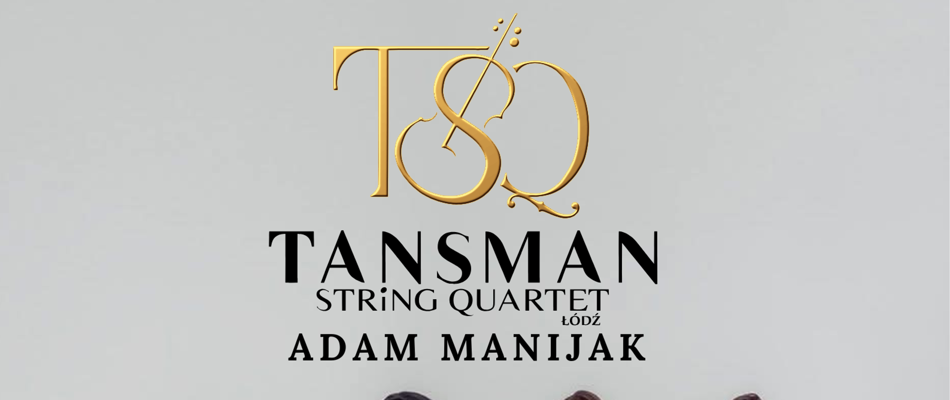 zdjęcie przestawia cztery artystki z instrumentami skrzypcami, wiolonczelą, wszystkie są radosne i uśmiechnięte, na plakacie napis Tansman String Quartet i Adam Manijak, sala koncertowa w PSM I i II st. w Kutnie, 22 września 2025, godz. 17.00
