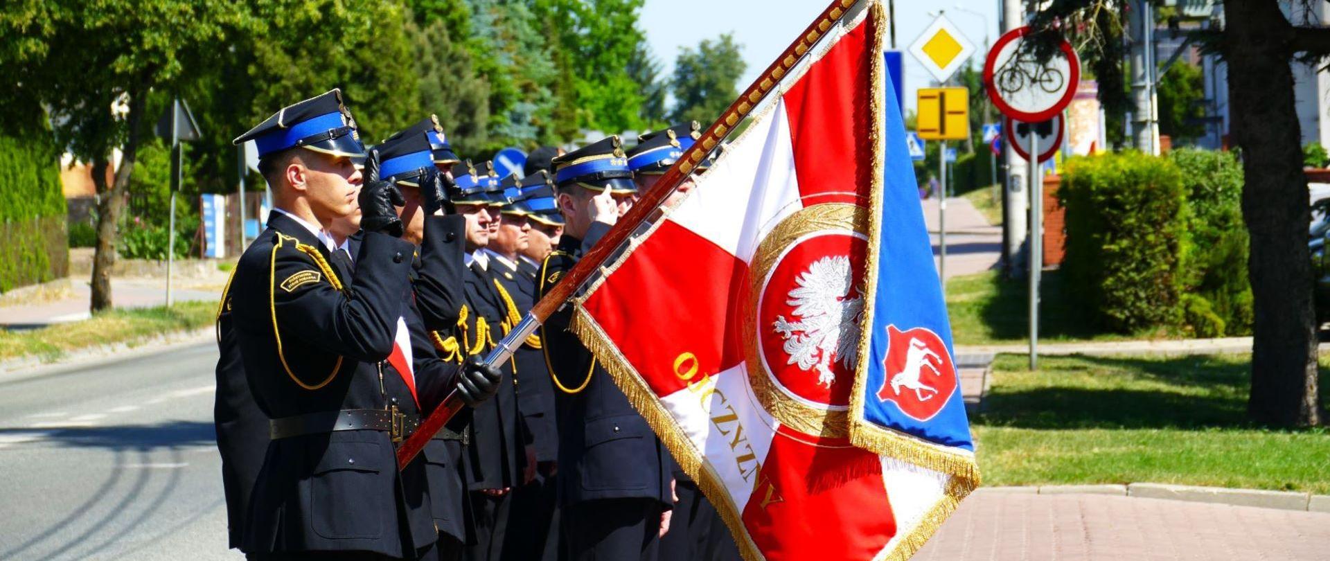 Powiatowe Obchody Dnia Strażaka w Łosicach