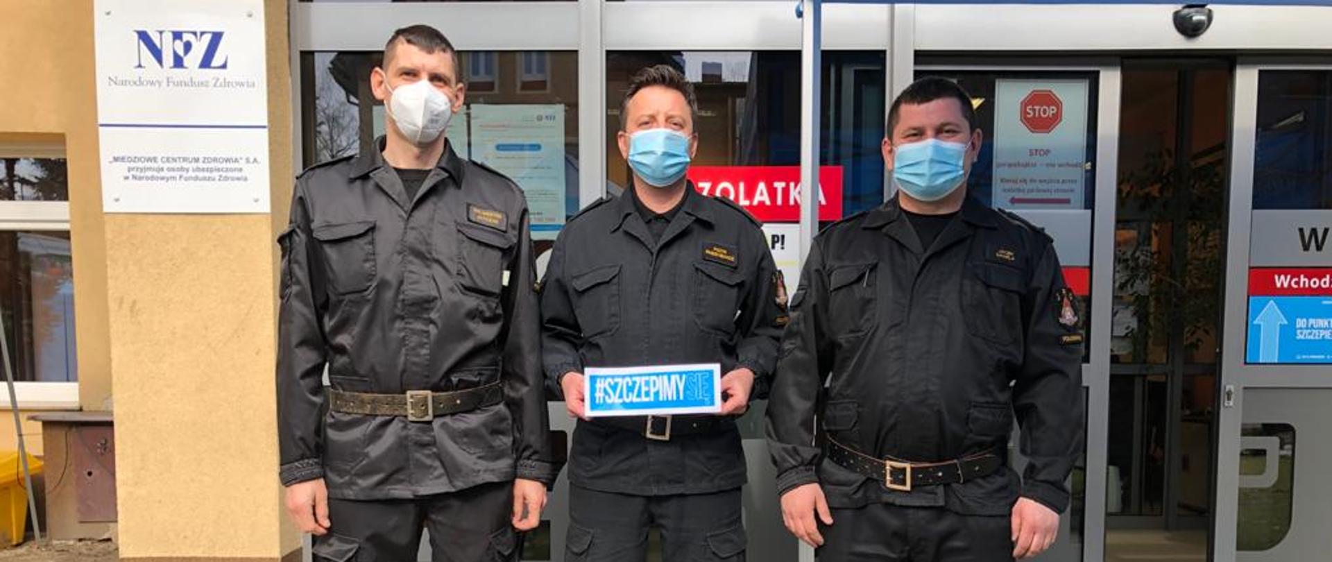 Funkcjonariusze KP PSP Polkowice - szczepienie Covid 19