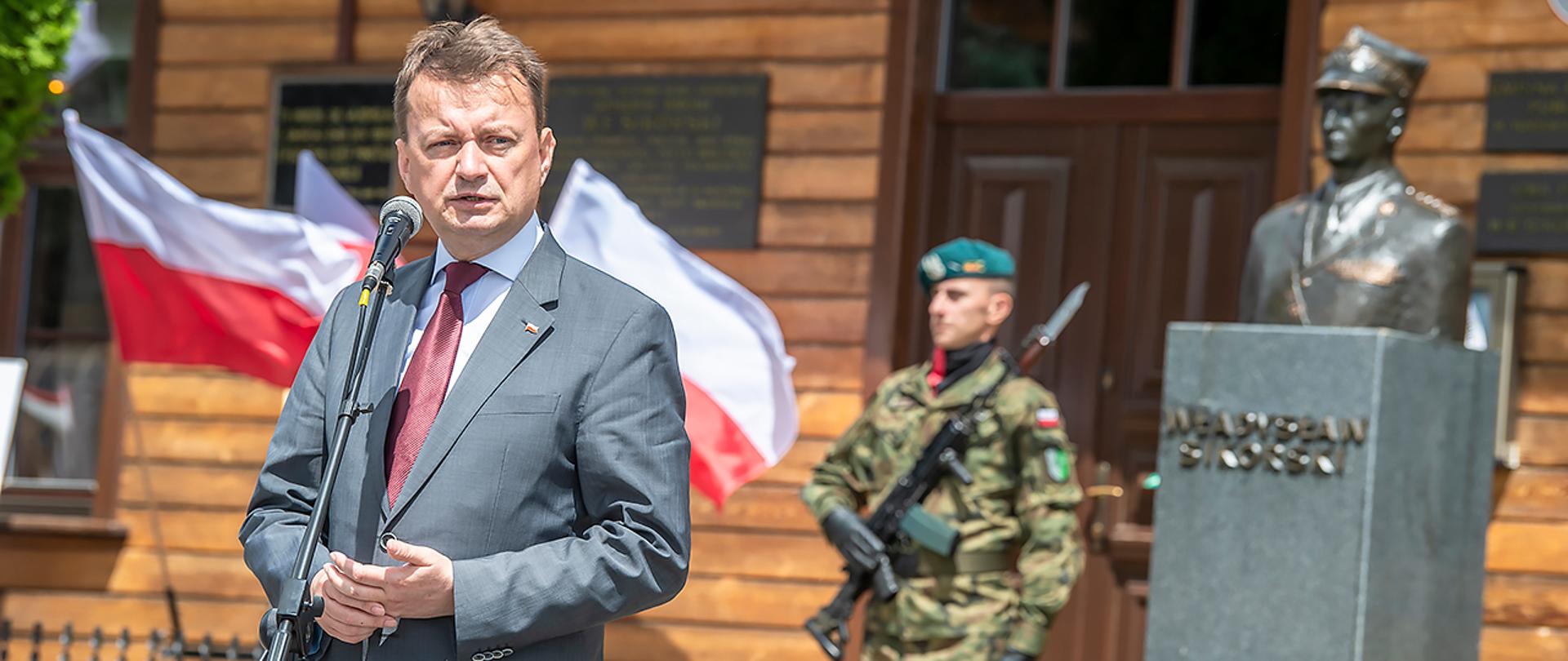 010718_MMB_General_Sikorski_RSuchy_01