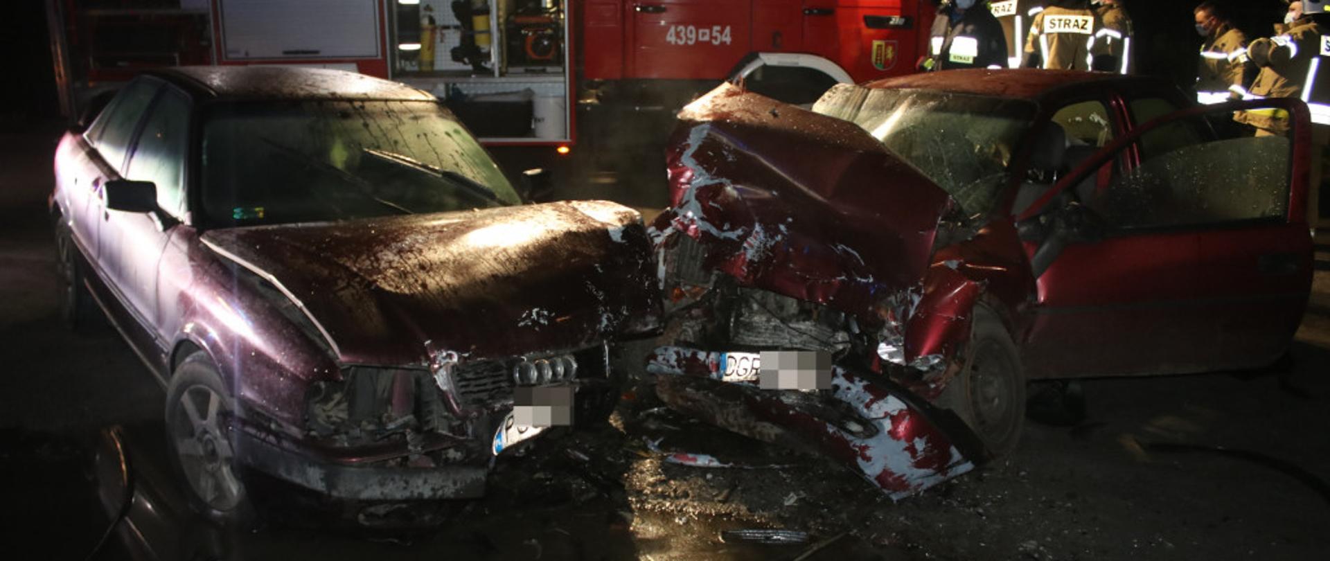 Wypadek dwóch samochodów osobowych w Pępowie