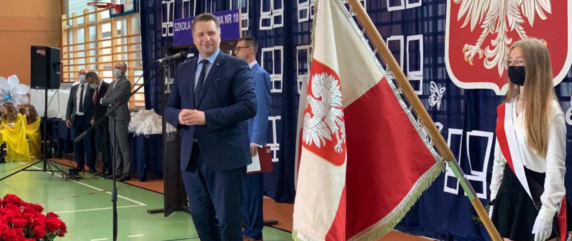 Minister Przemysław Czarnek przemawia podczas uroczystości