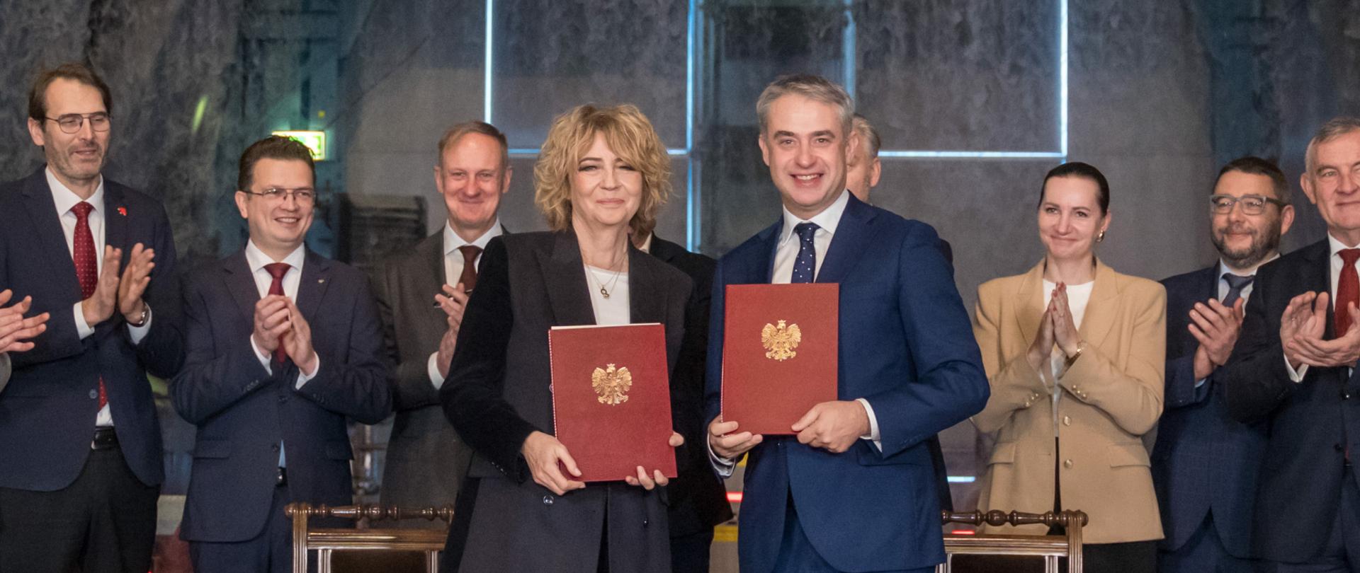 Podpisanie listu intencyjnego w sprawie wdrożenia polskiego modelu AI - PLLuM - w Łodzi