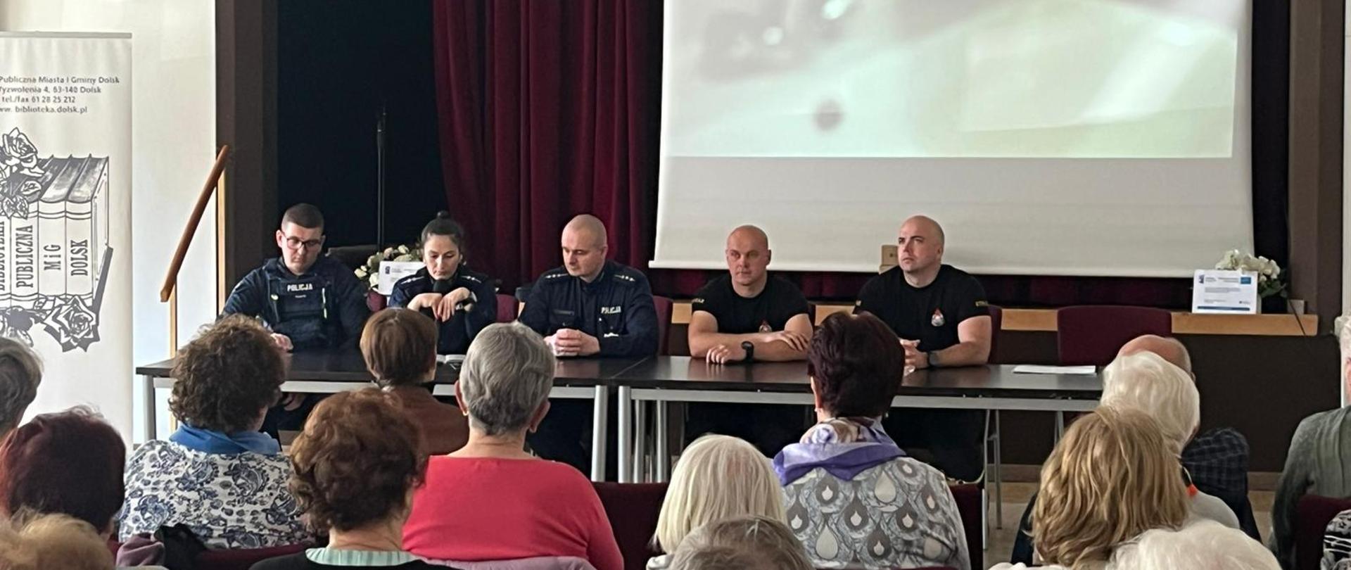 Prelekcja dla seniorów w Dolsku