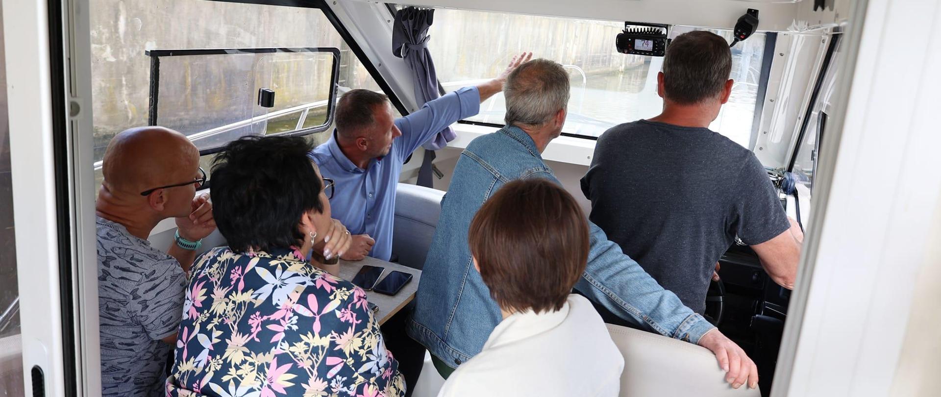 Wizja terenowa Wojewody Opolskiego na Kanale Gliwickim, fot. UW w Opolu