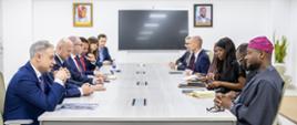 Cyfryzacja, bezpieczeństwo i nowe partnerstwa - wizyta wicepremiera Gawkowskiego w Afryce Zachodniej 