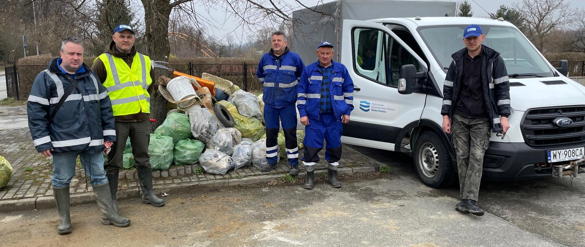 Sprzątanie Wisłoka w Krośnie