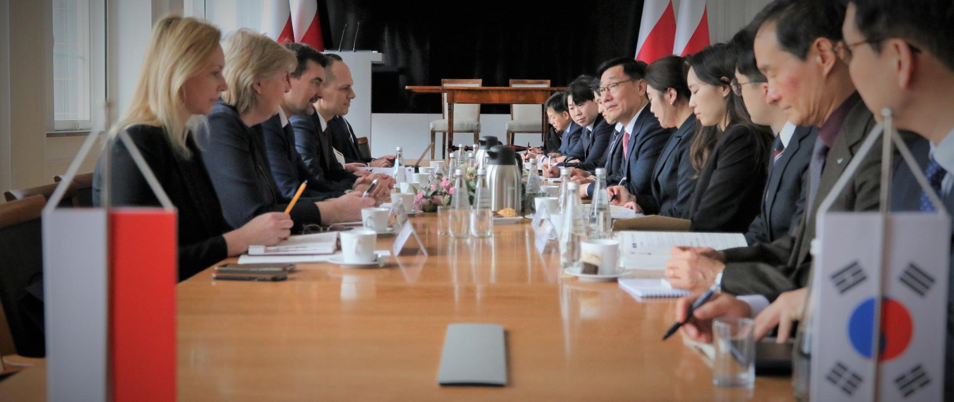 Spotkanie wiceministrów ds. transportu Polski i Korei Południowej