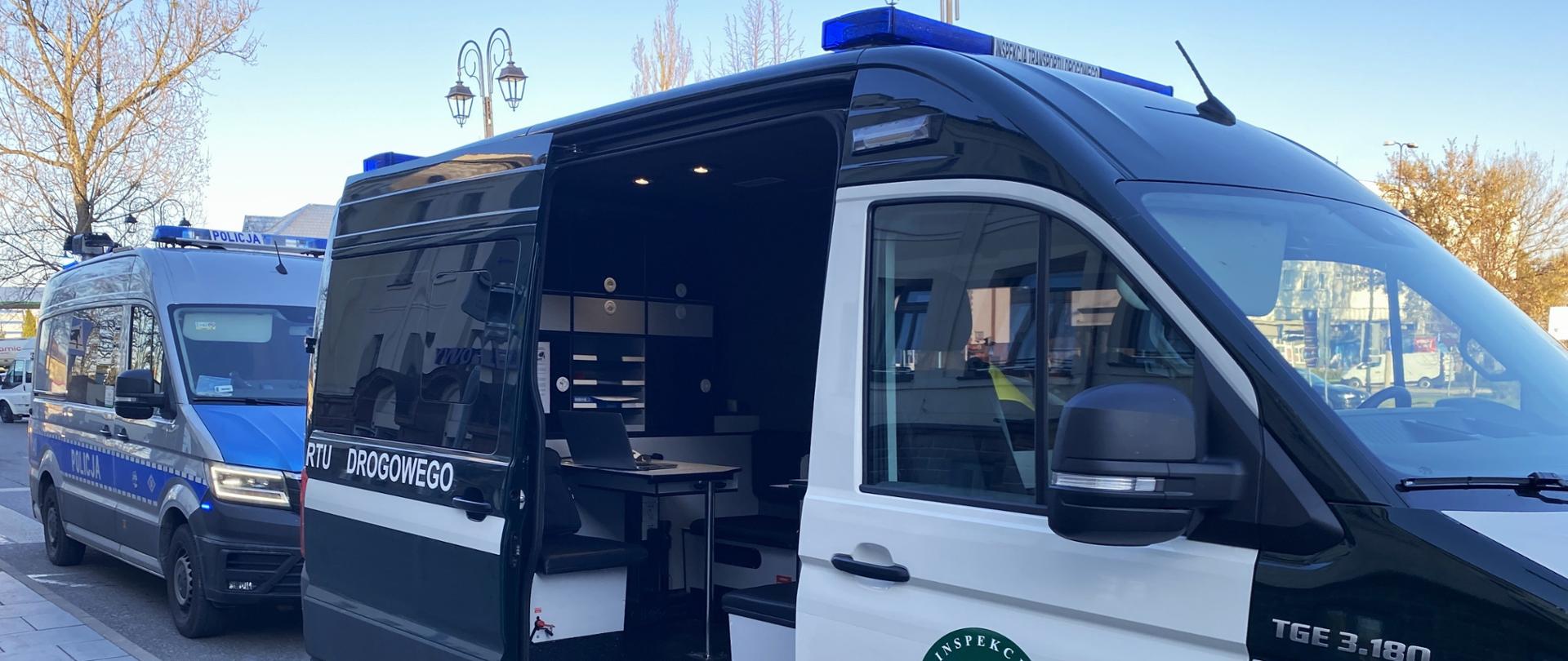 0,5 promila alkoholu miał w wydychanym powietrzu kierowca taksówki, który świadczył usługi zarobkowego przewozu osób za pośrednictwem aplikacji przekazującej zlecenia od klientów. Nietrzeźwego kierowcę zatrzymali do kontroli inspektorzy Inspekcji Transportu Drogowego i następnie przekazali do dalszych czynności policjantom drogówki z Radomia.