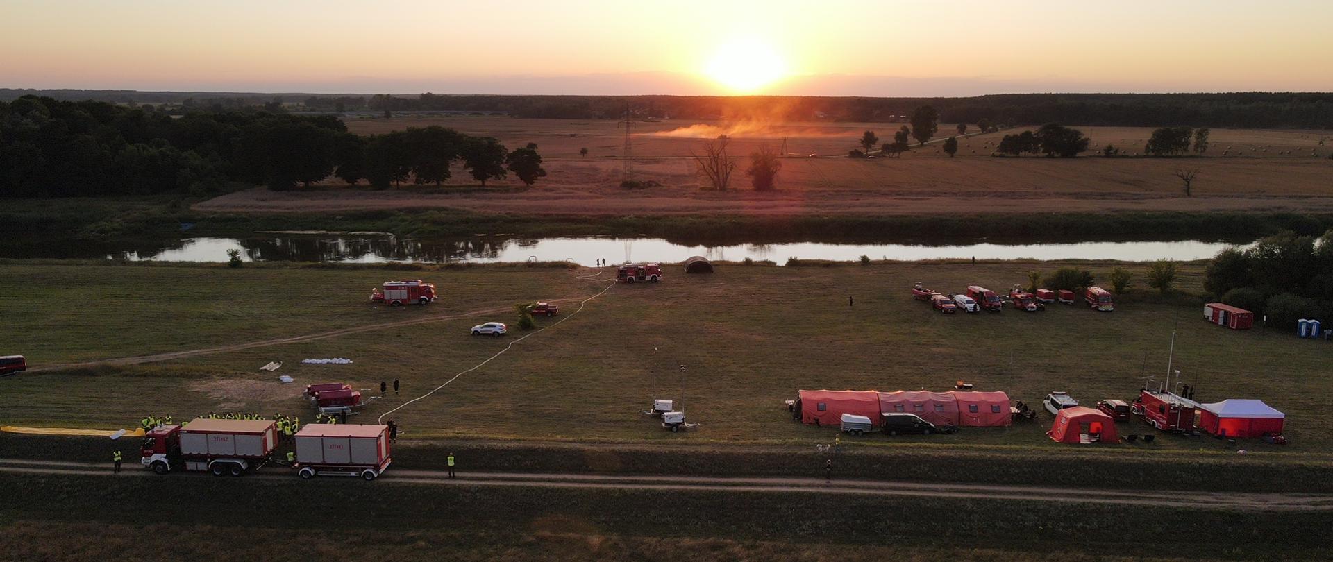 Ćwiczenia przeciwpowodziowe Warta 2021