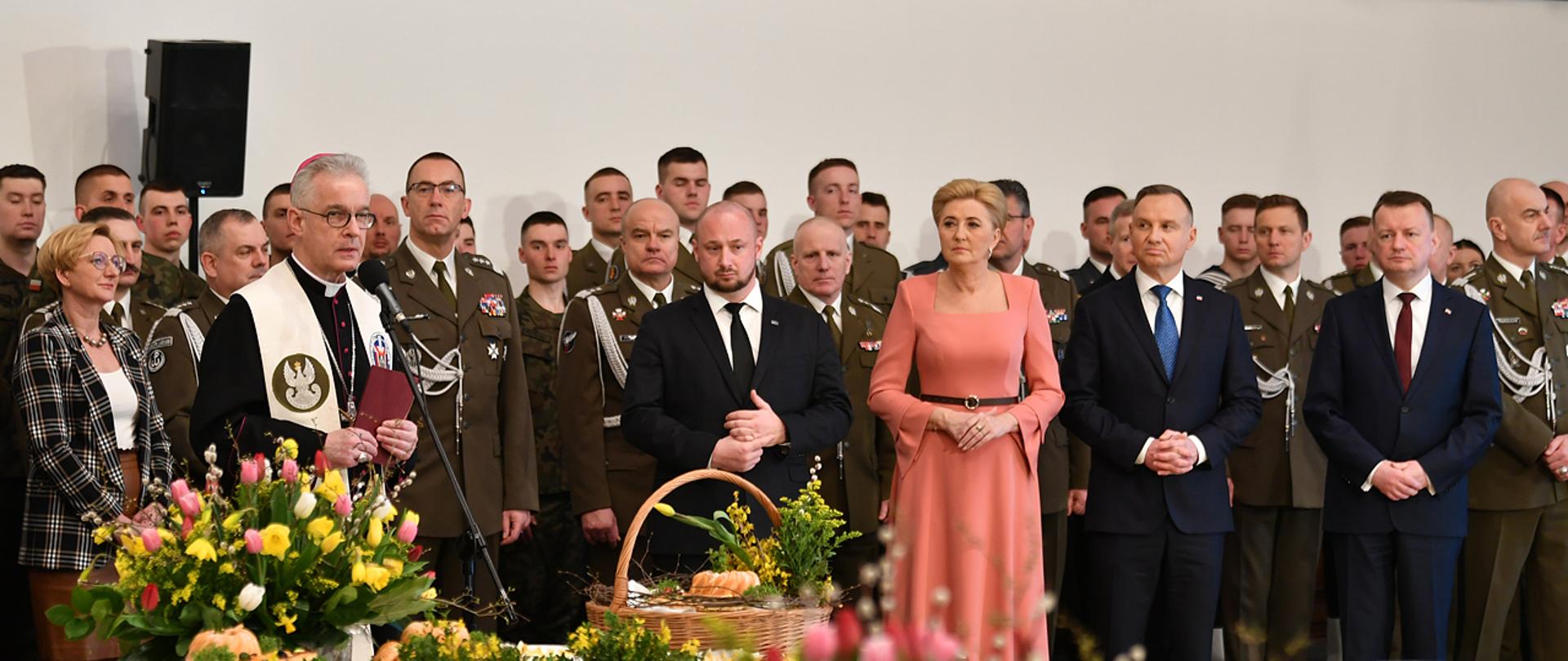 Spotkanie wielkanocne z żołnierzami.