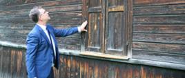 Historyczne podpisanie umowy w molennie staroobrzędowców w Wodziłkach