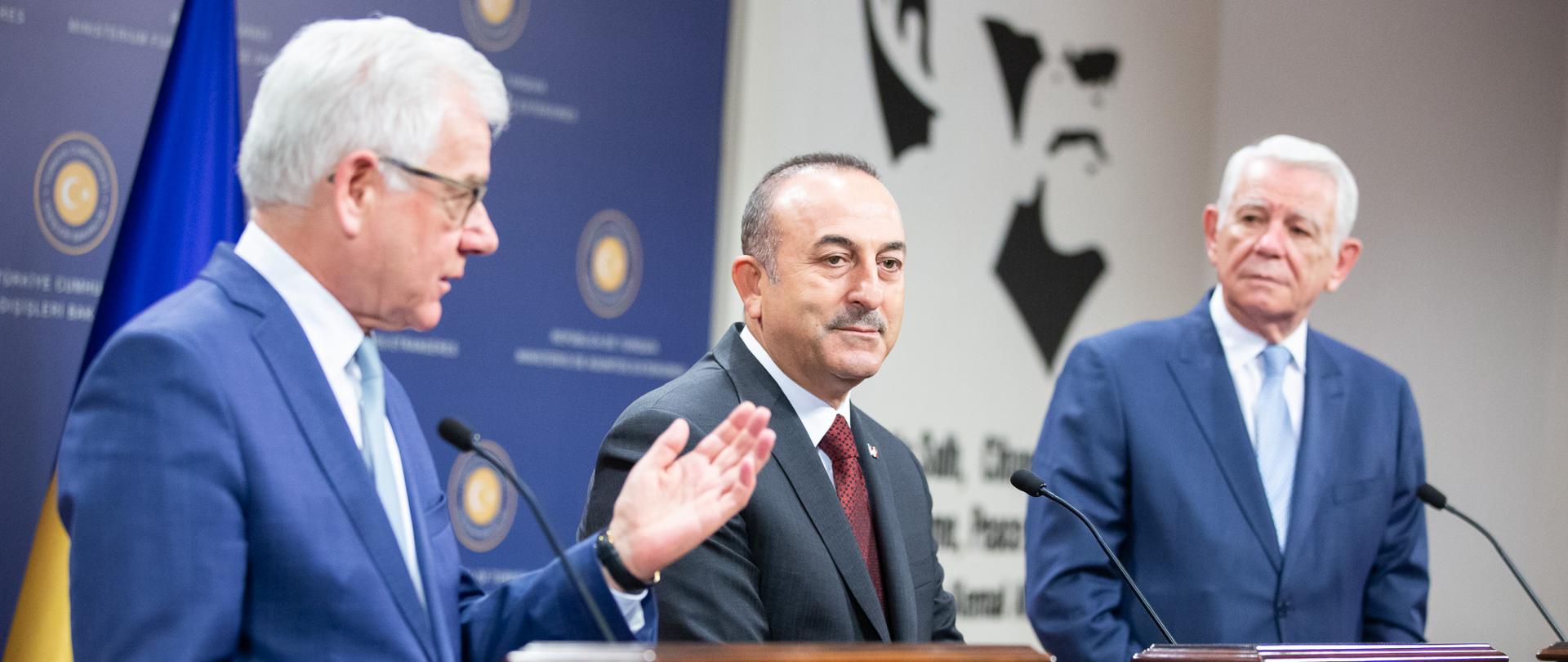 Polish, Romanian and Turkish top diplomats meet in Ankara