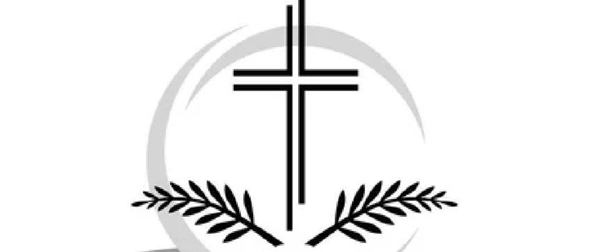 Biały plakat z czarną ramką. W środku od góry wyśrodkowany tekst: Z głębokim żalem przekazujemy wiadomość o śmierci naszego przyjaciela, wielkiego nauczyciela, wybitnego muzyka Janusza Łuckiego. Najbliższym składamy najszczersze wyrazy współczucia.
Na dole strony po prawej grafika przedstawiająca krzyż z dwoma gałązkami wpisane w szary okrąg. pod grafiką szara wstążeczka. Z prawej strony tekst "Dyrektor, nauczyciele, pracownicy wraz z całą społecznością Państwowej Szkoły Muzycznej I st. im. I. J. Paderewskiego w Choszcznie.