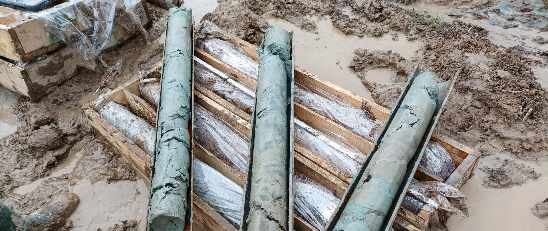 Rdzenie gruntu z odwiertu inklinometru