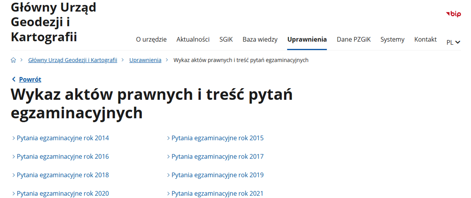 zrzut ekranu ze strony GUGiK zakładki Uprawnienia - Wykaz aktów prawnych i treść pytań egzaminacyjnych z Biuletynu Informacji Publicznej, znajdującego się na stronie podmiotowej Głównego Urzędu Geodezji i Kartografii.