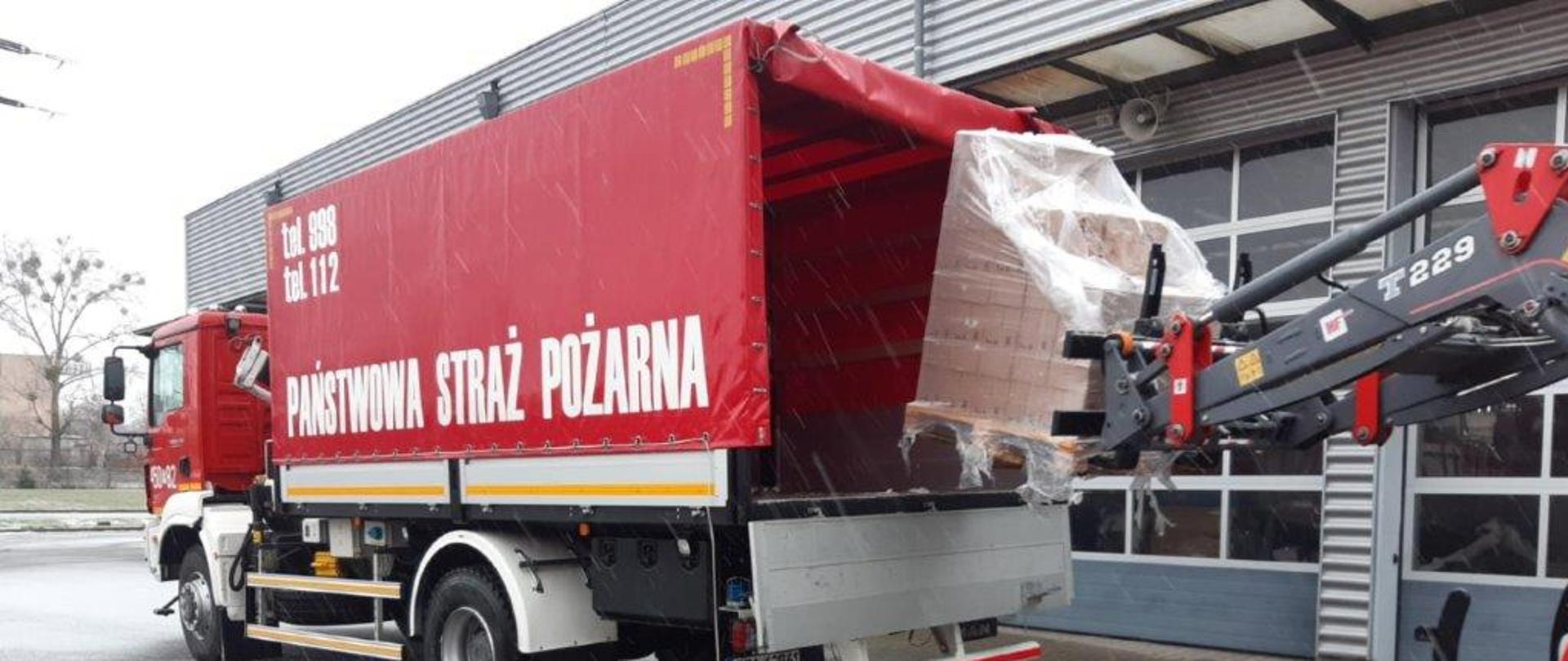 Rozładunek środków dezynfekcji