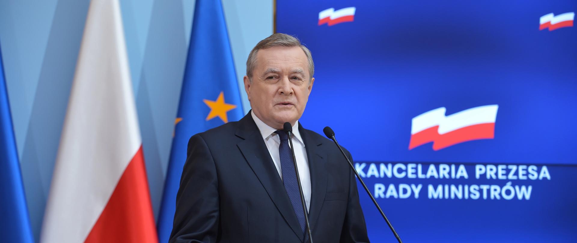 Od 6 czerwca możliwość odmrożenia m.in. kin, teatrów i filharmonii, fot. PAP/Marcin Obara