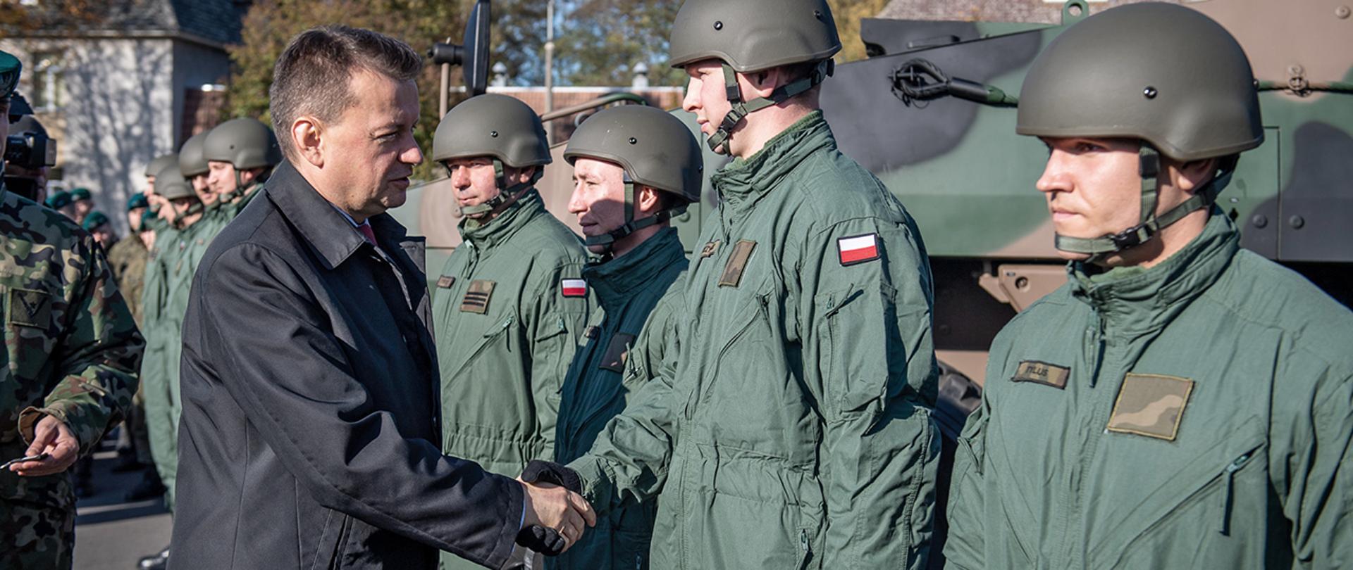 Minister wręcza kluczyki do Raków