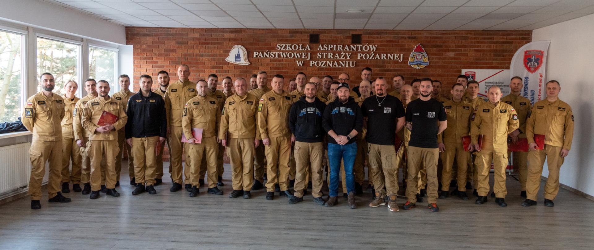 Zakończenie warsztatów ratowniczych z zakresu bezpieczeństwa motocyklistów na drodze 