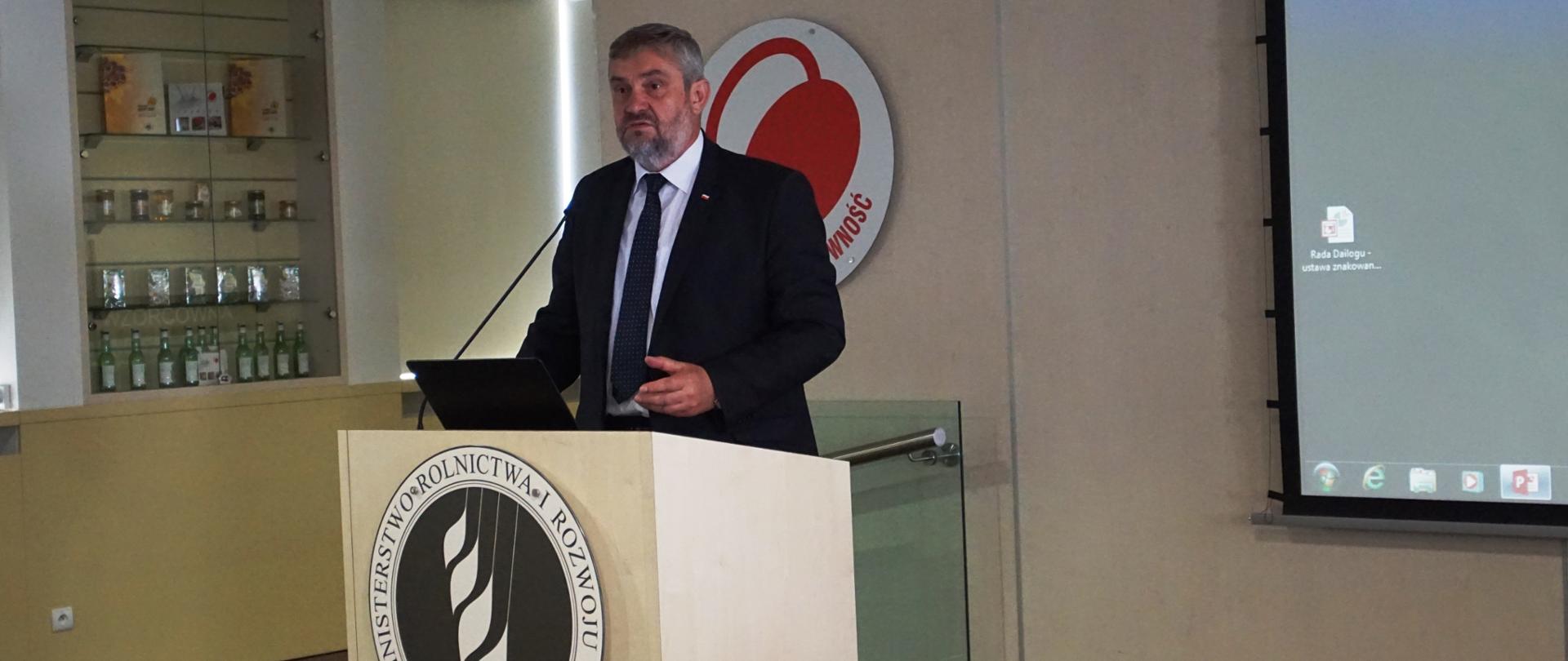 Minister Ardanowski podczas wystąpienia na Radzie Dialogu Społecznego