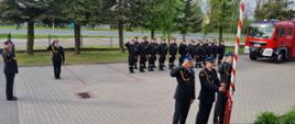 Uroczysta zmiana służby z okazji Dnia Flagi Rzeczypospolitej Polskiej