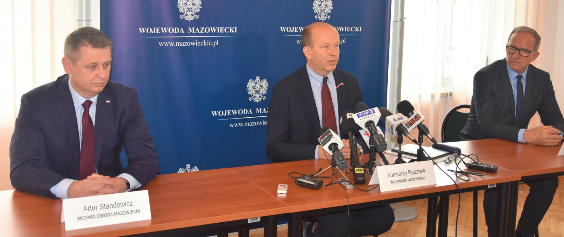 Konferencja poświęcona jesiennej strategii walki z koronawirusem, sytuacji w radomskich szpitalach oraz innym bieżącym tematom dotyczącym regionu radomskiego 