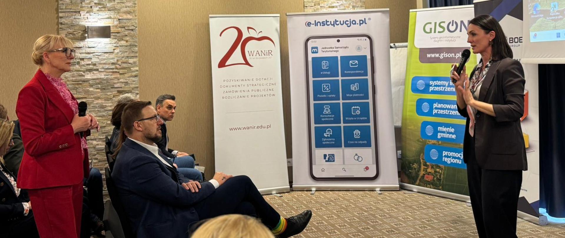 Katy Rybackie, spotkanie Związku Gmin Pomorskich, wojewoda przemawia