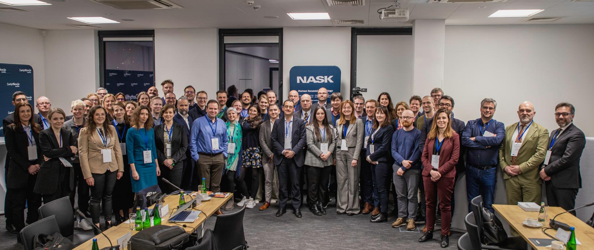 Zdjęcie grupowe Spotkanie Sieci Krajowych Ośrodków Koordynacji Kompetencji Cyberbezpieczeństwa (NCC network)