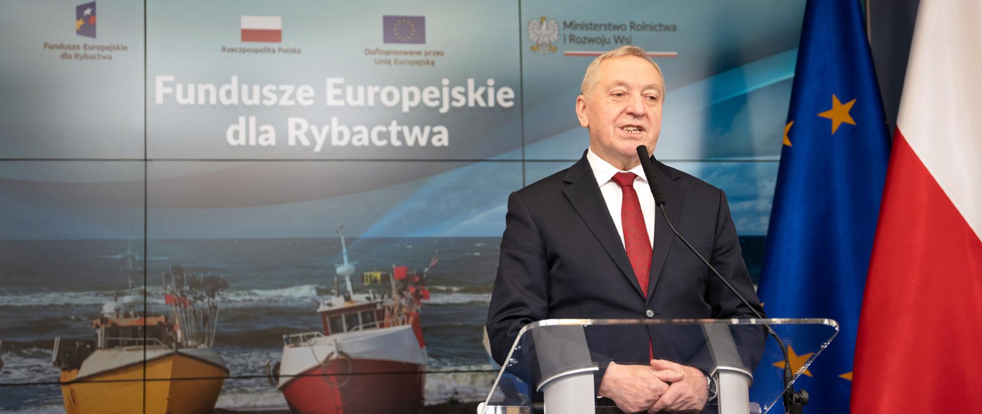 Wicepremier Henryk Kowalczyk podczas wystąpienia na konferencji (fot. MRiRW)